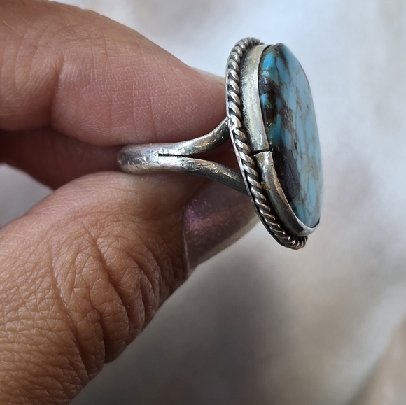 Sterling Turquoise Ring - Picture 2 of 5
